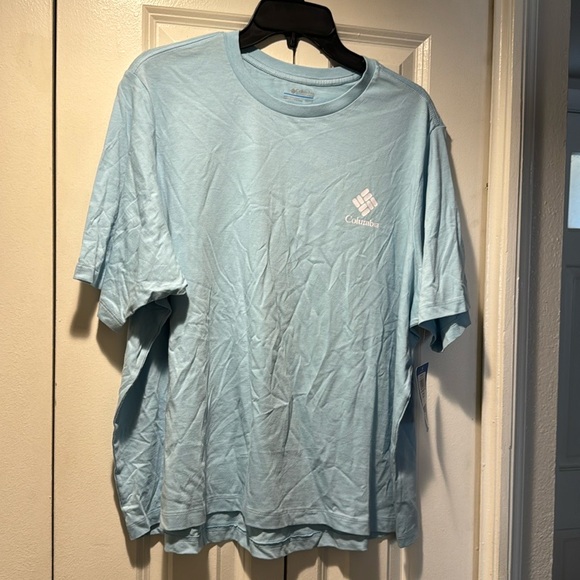 Columbia’s Woman’s North Cascade relaxed Tee - Picture 4 of 7